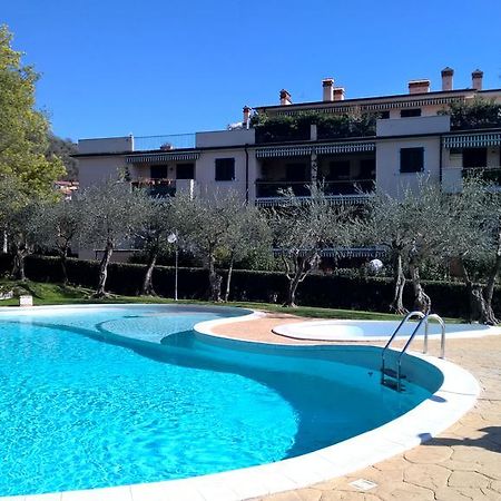 Appartamento La Collina Del Sole Леричі Екстер'єр фото